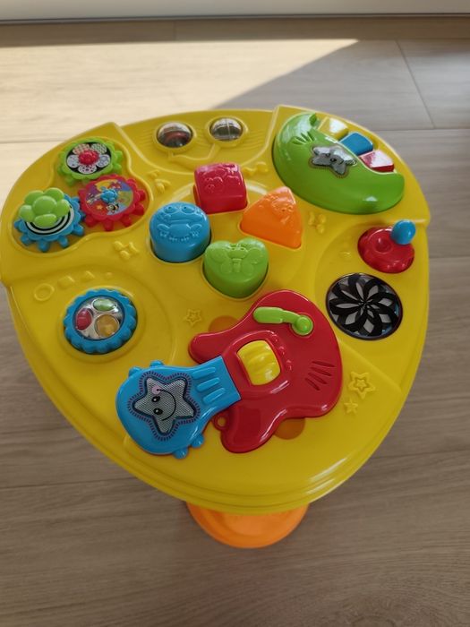 Stolik edukacyjny smiki
