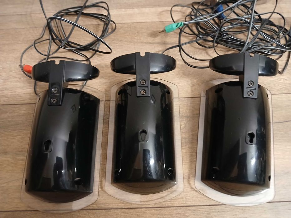 Колонки для комп'ютера, акустична система.