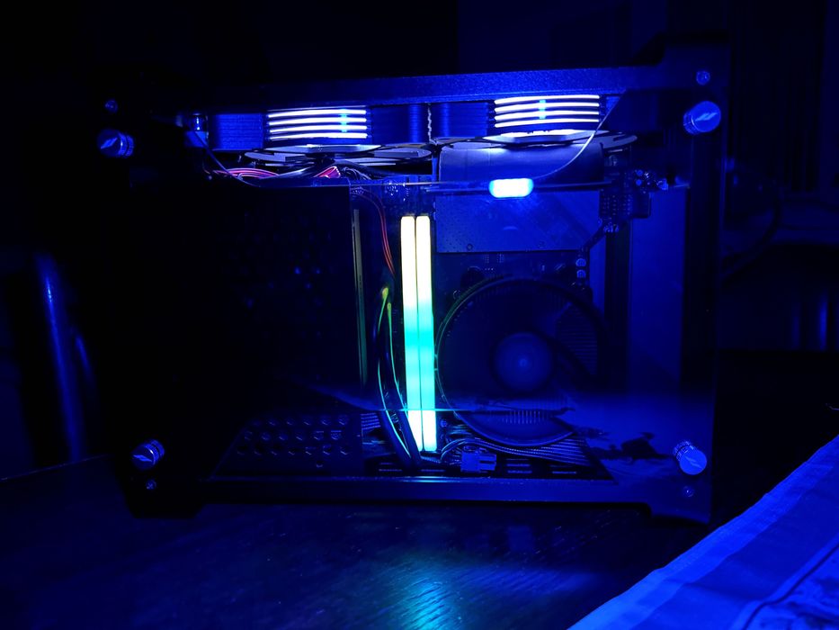 Komputer do gier ITX, Mały, wydajny i przenośny | SSD Windows 11