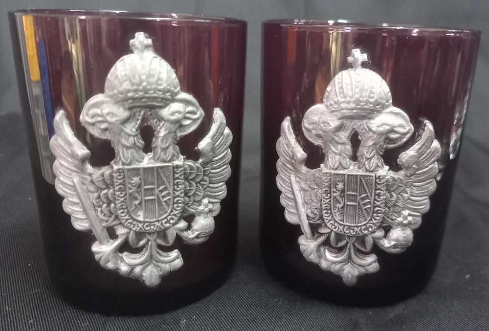 Conjunto vintage com Brazão em estanho de 5 copos e balde de gelo