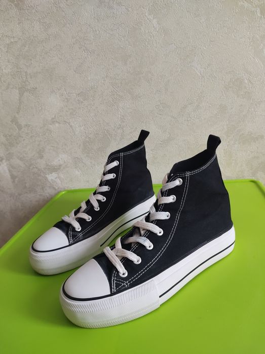 Жіночі високі кеди 40 розмір на платформі від бренду Primark