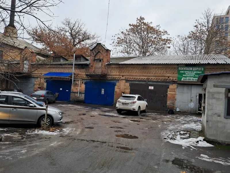 ЄМК ДП Укркольорпром, 1370,4 кв. м, вул. Старокозацька, 34А