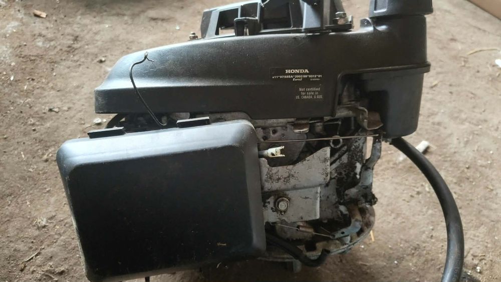Silnik  do kosiarki  honda cgv160 5.5