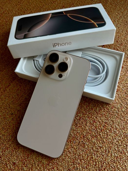 iPhone 16 Pro 256Gb Tytan pustynny