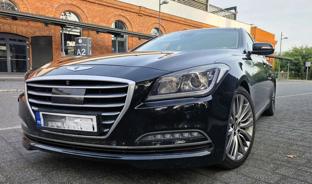 Hyundai Genesis