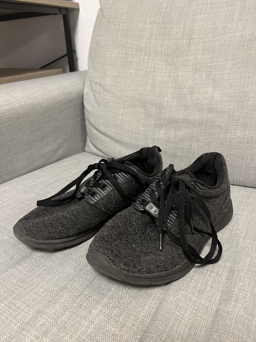 Кросівки champion