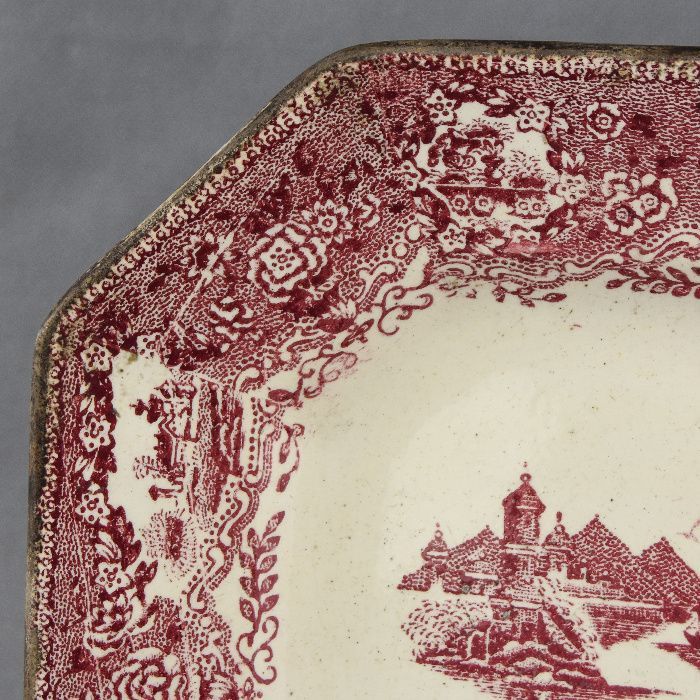 Travessa em Faiança das Devezas? Rosa, Estátua / Cavalinho – 34,5 cm