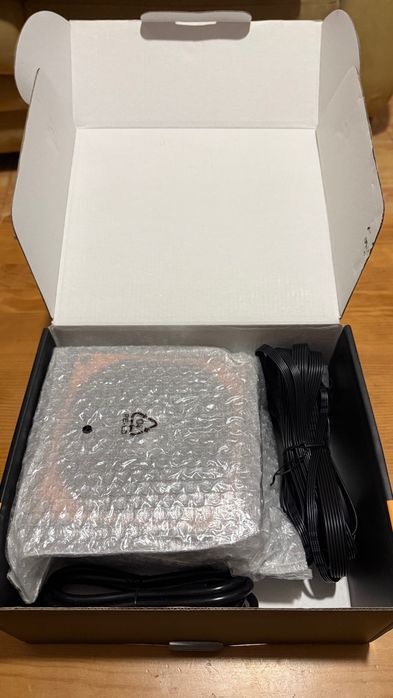 Nox Urano VX750w