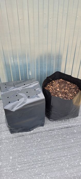 Doniczki foliowe 2L szersze 100szt