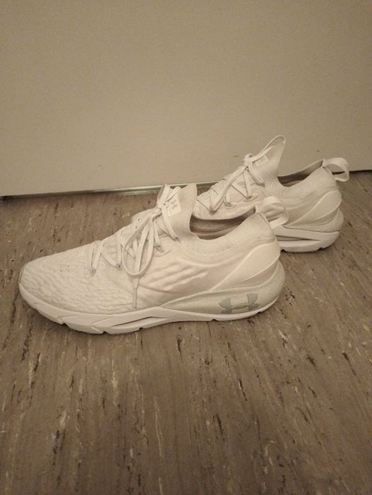 Кросівки Under Armour