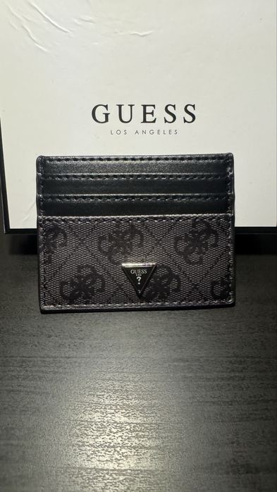 Carteira da guess