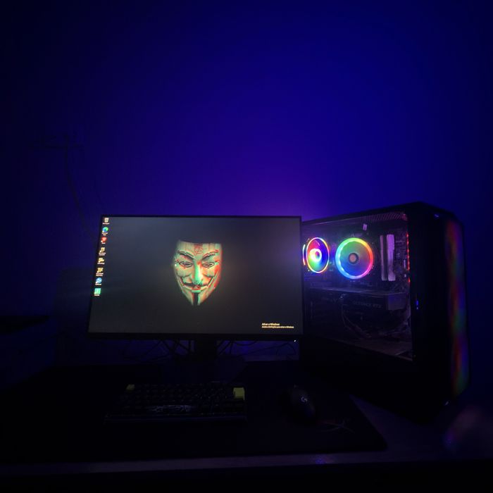 PC Gaming Ryzen 7 5800X3D | RTX 4070 SUPER | 16GB 3600MHz | SSD NVMe 1TB