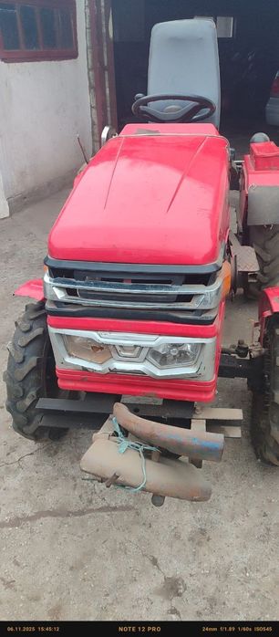 Міні трактор  продам