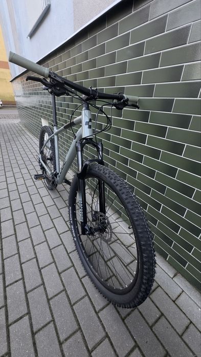 Rower Cube Attentoion roz. 22 xl”. Jak nowy