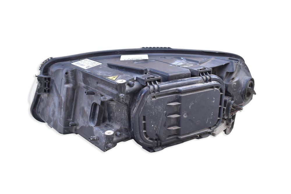 Lampa Prawy Przód Xenon Ksenon AUDI A6 C6 04-08R 4F0941030AK EU
