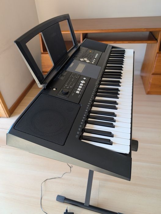 Teclado Yamaha PSR-E333
