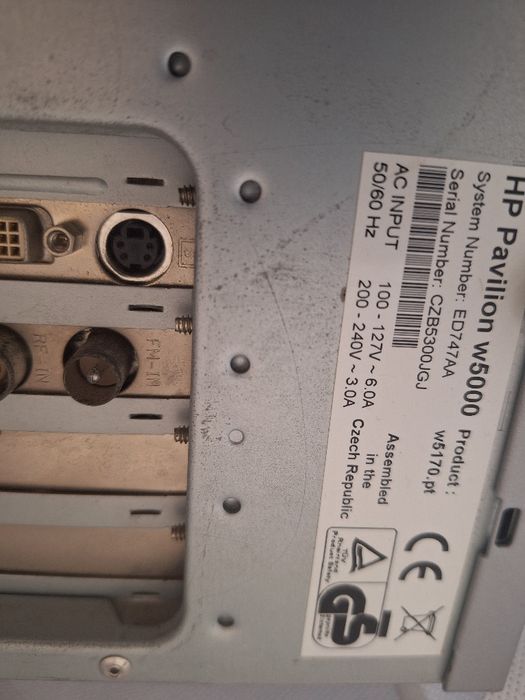 Vendo computador com torre HP