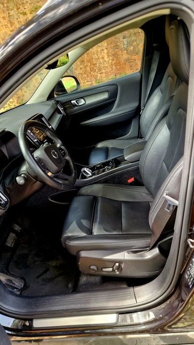 Volvo xc40 t5 recharge