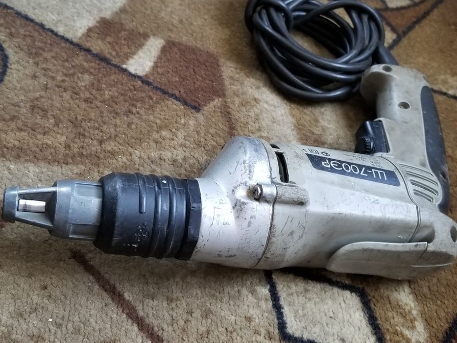 Шоруповерт Интерскол Ш-700 ЭР "701Вт"