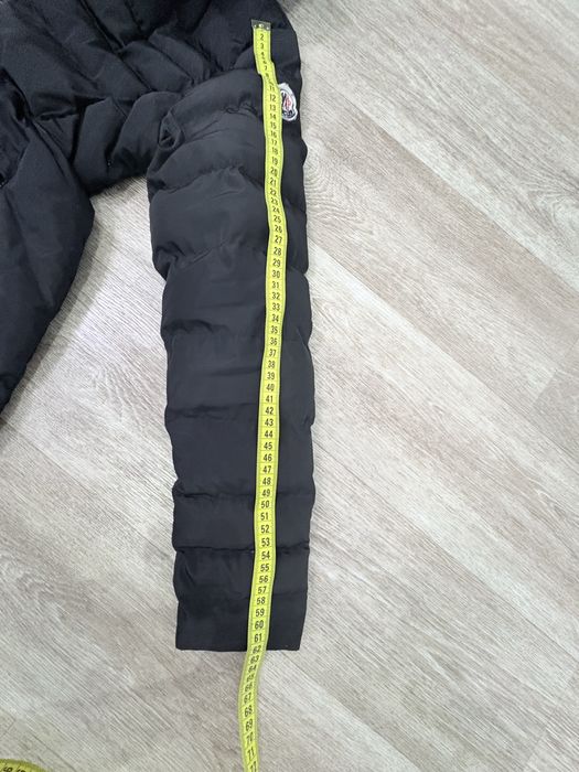 Продам куртку жіночу