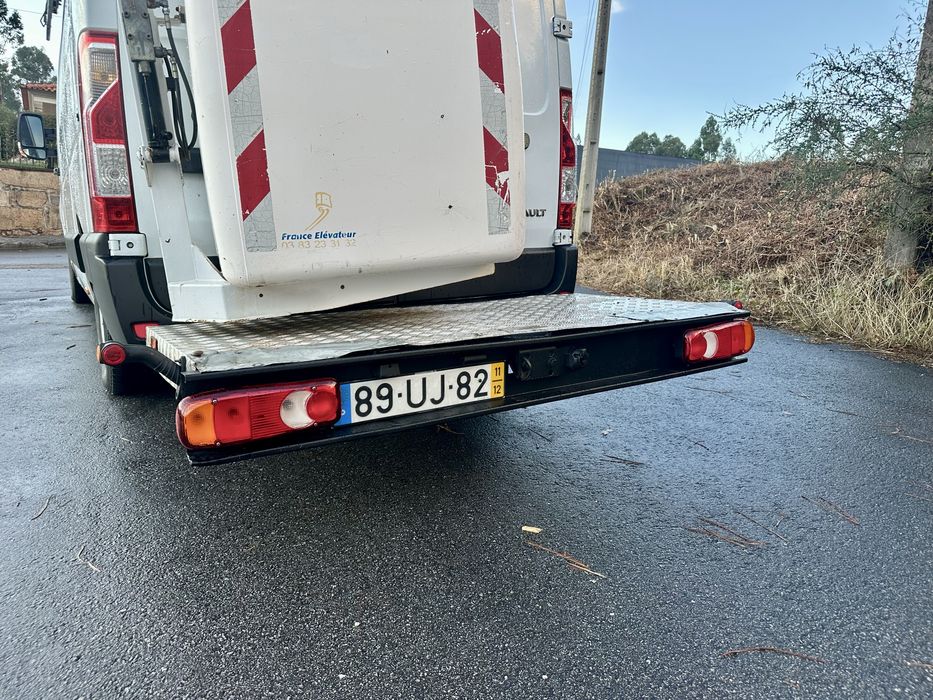 Renault Master Plataforma Elevatória / Barquinha