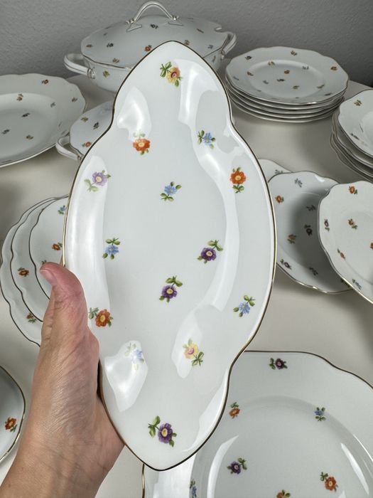 Serwis obiadowy Rosenthal Selb Germany - motyw kwiatowy ze złoceniami