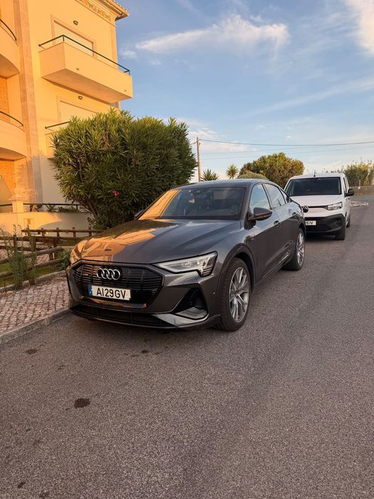 Audi e-tron 55 quattro S line