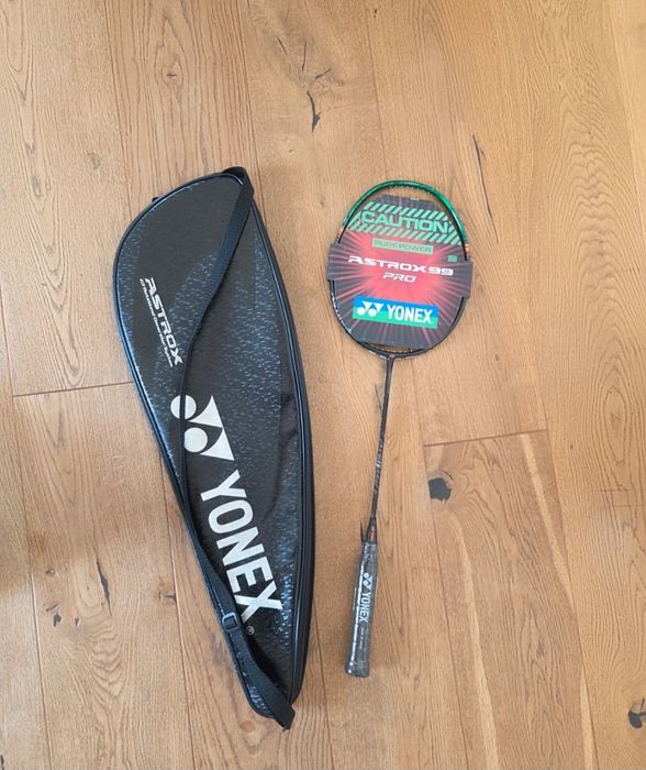 Yonex astrox 99 pro