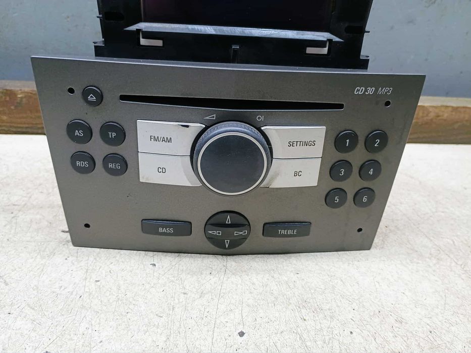Radio + Wyświetlacz  BLAUPUNKT CD30  Opel Astra H III 93  180 959