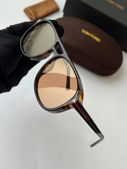 Топові окуляри TOM FORD