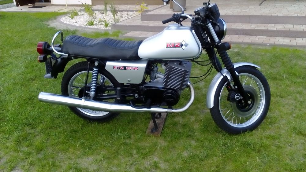 Naprawa motocykli WSK, Mz, Simson, Komar, Romet itp. szkiełkowanie