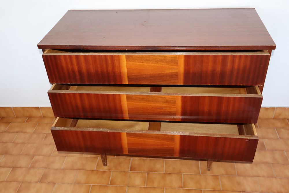 Aparador de 3 Gavetas