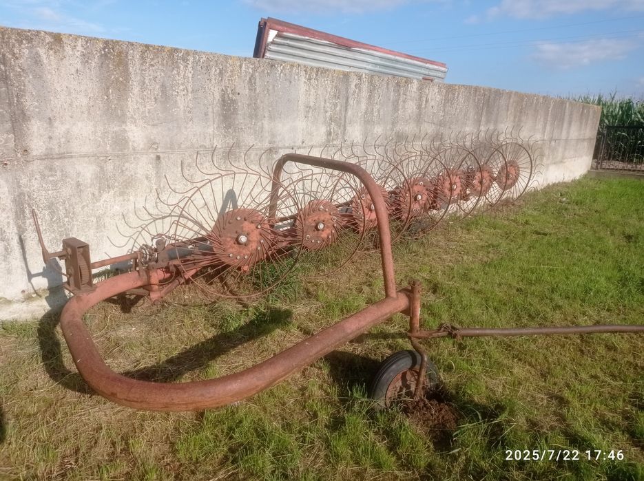 Zgrabiarka do siana