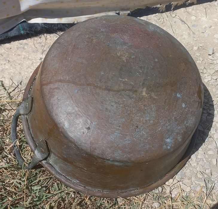 Tacho/alguidar antigo em latão.