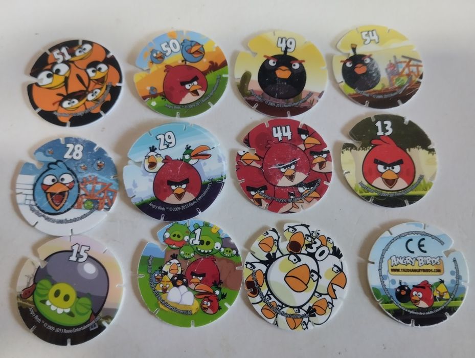 (I) Tazos de vários temas