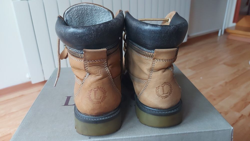 Trapery, buty damskie Lasocki,  roz. 37