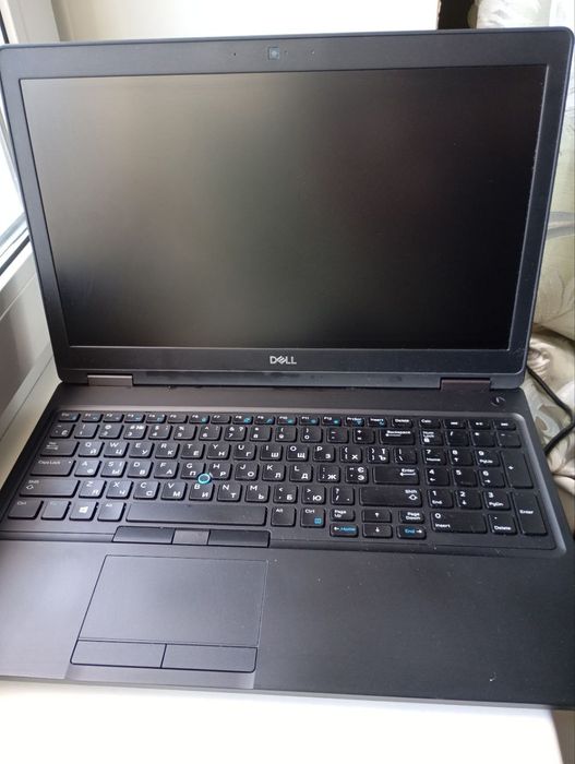 Ноутбук Dell Latitude 5590 i5-8350U/8Gb DDR4/256Gb SSD/15