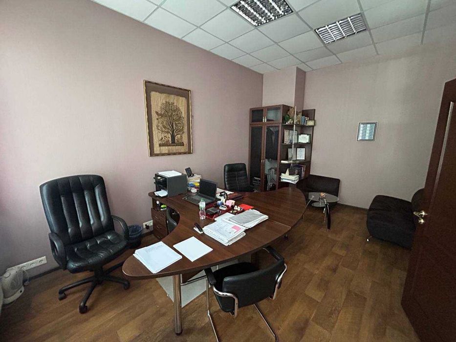 Продаж комерційного приміщення В ЦЕНТРІ міста! Гонча навпроти Оранти