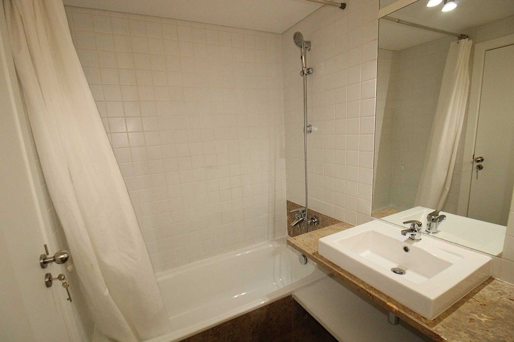 Arrendamento de apartamento T1 na Rua do Volga, 1