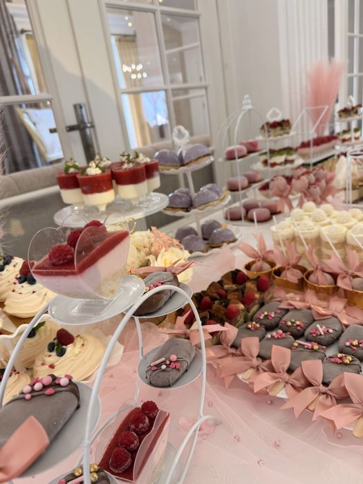 Słodki stół desery monoporcje monodesery wesele ślub chrzciny roczek