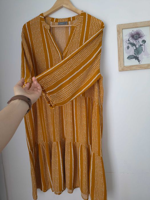 Sukienka boho 100% wiskoza rozmiar 44 oversize musztardowa, b.young