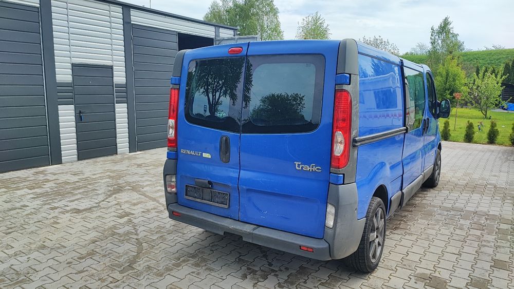 Sprzedam Renault Trafic  Long 2.0 Diesel CDTI Klima