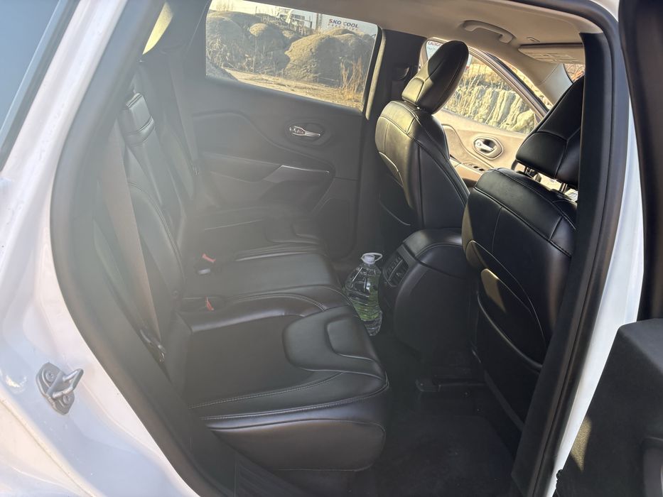 Jeep Cherokee 2018