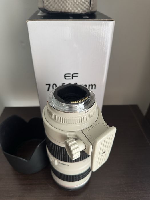 Canon Ef 70-200mr f/2.8L USM