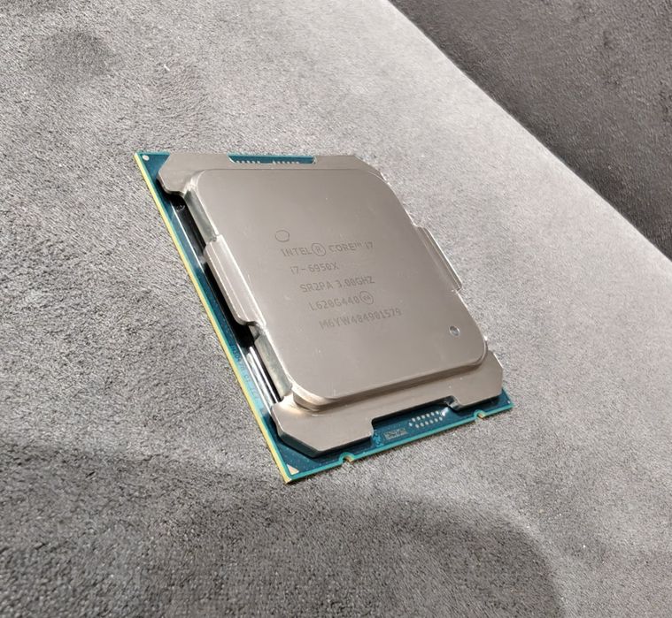 Intel Core i7-6950X Extreme Edition X99 Broadwell-E 2011-3