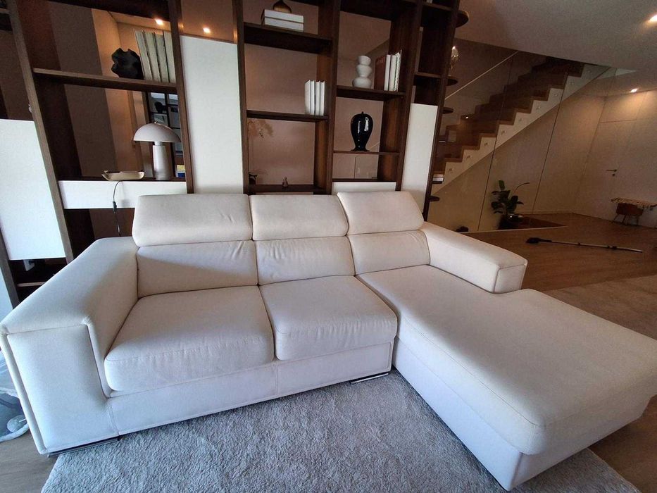 Sofá de 3 lugares e Chaise