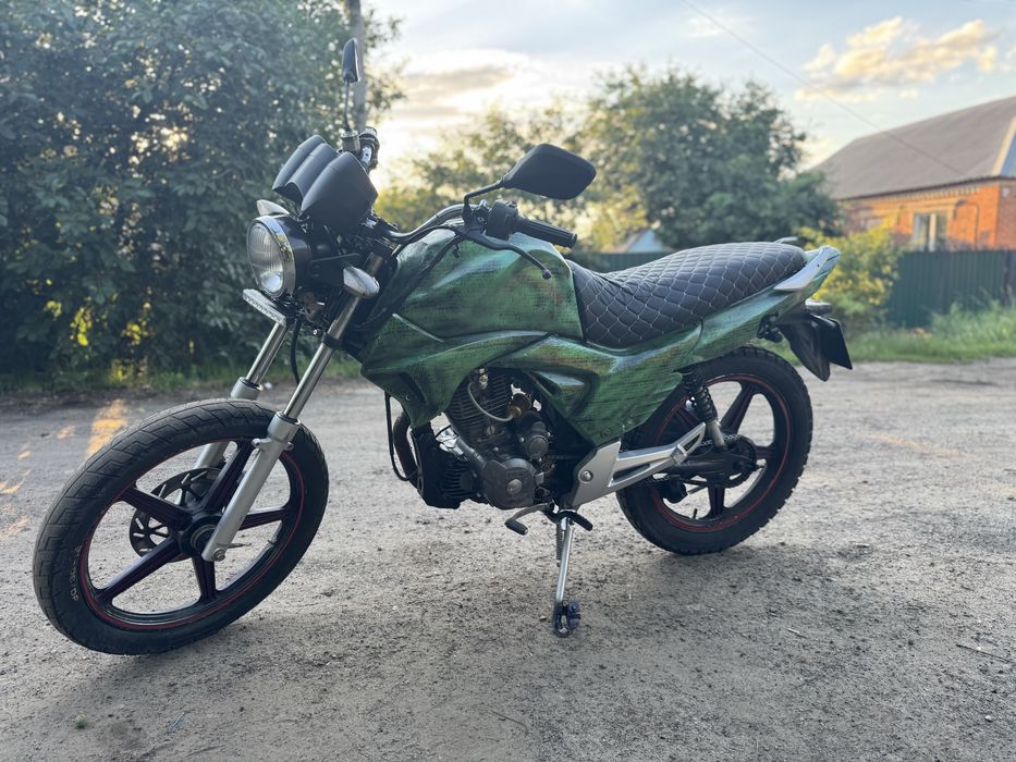 Продам Viper 200