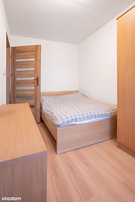 Apartment in Jastrzębie-Zdrój, Osiedle Pionierów - Widok 4