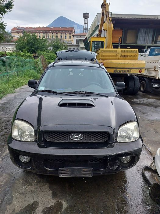 Есть запчасти на Hyundai Santa Fe 1  2.0 CRDI 2001-2006