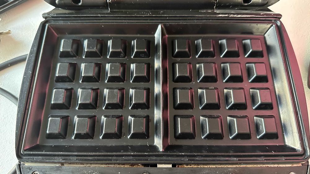 Opiekacz Bomann 3w1 - kanapki, gofry, grill